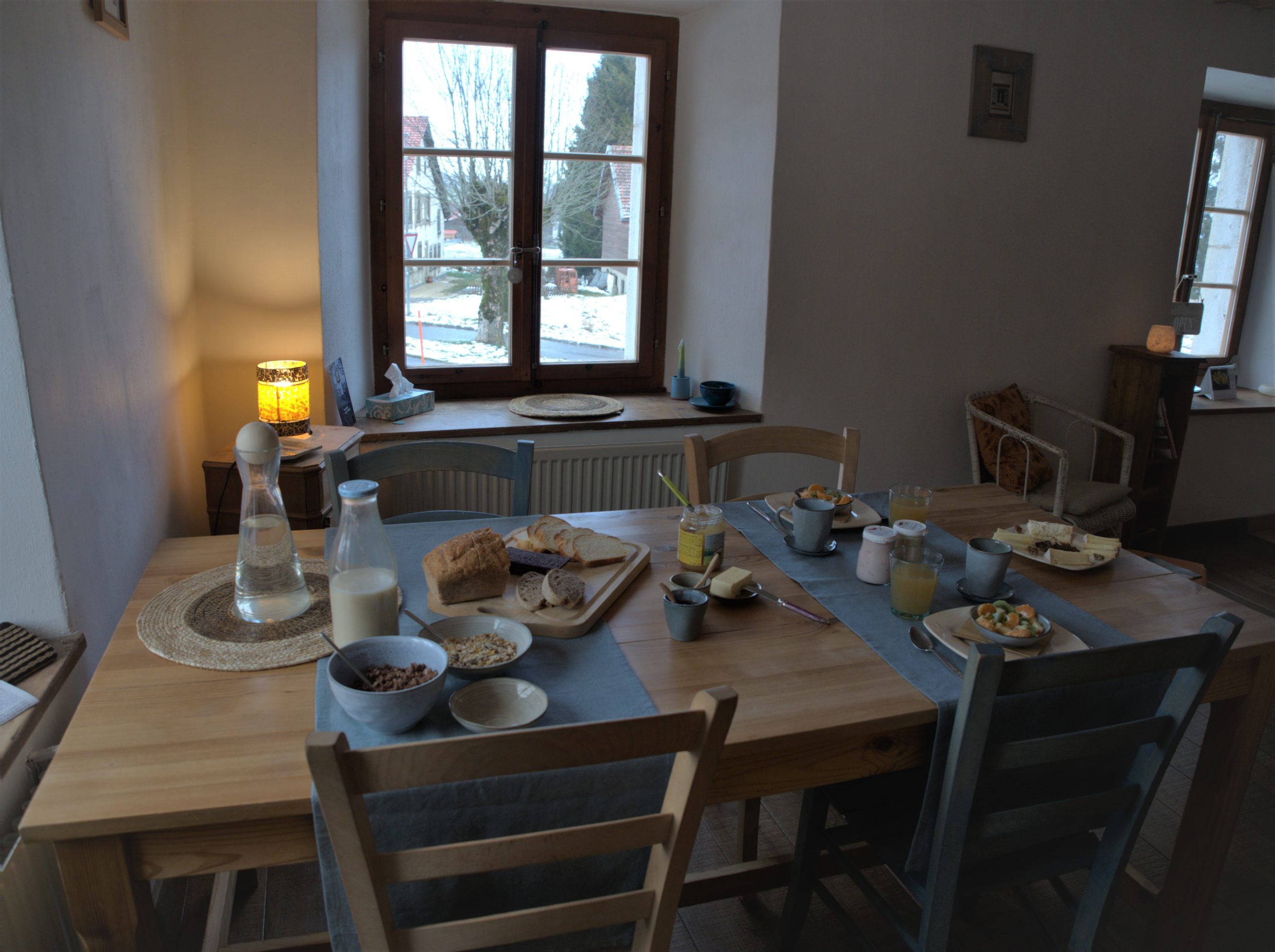 Photo d'un petit déjeuner du terroir